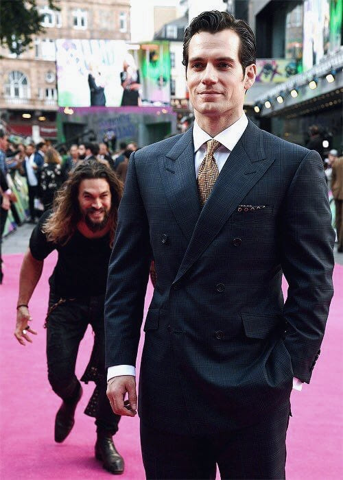 Aquaman Sneaking up on Superman