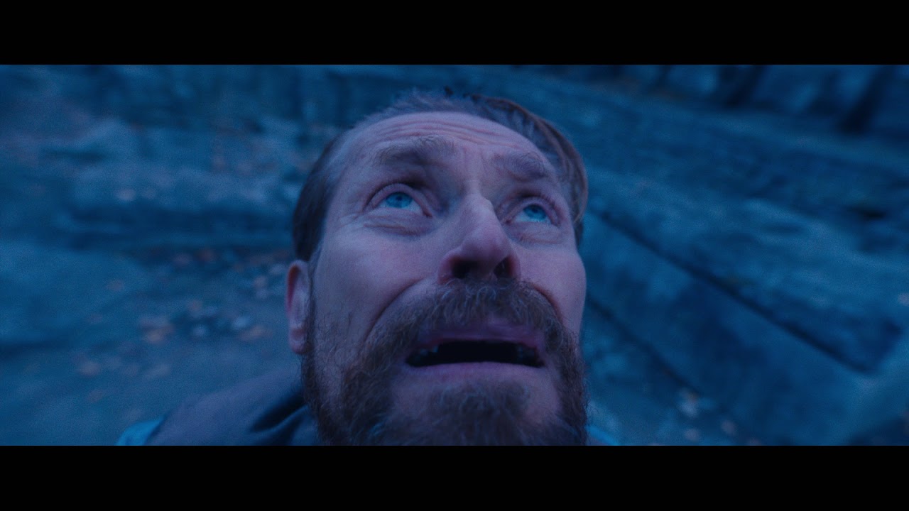willem dafoe looking up